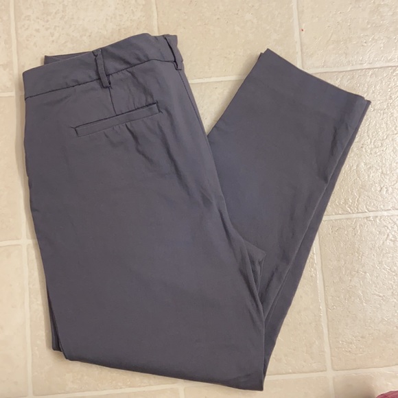 Dress crop pant - Picture 2 of 4